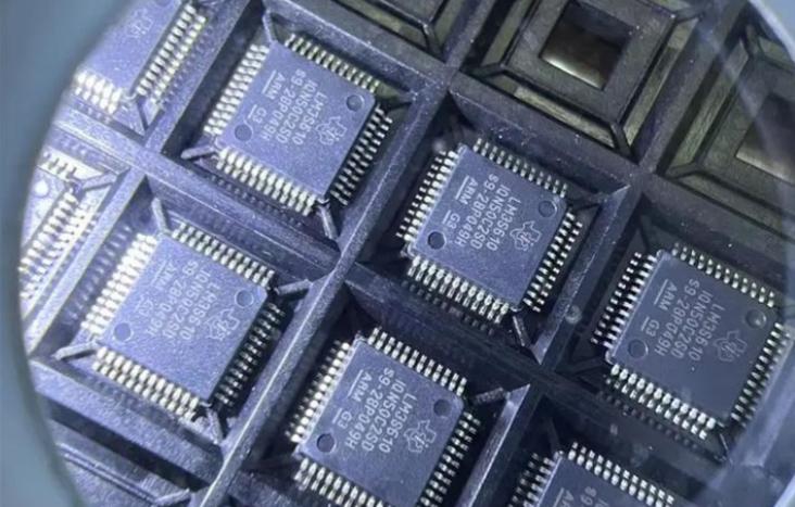 Анализ основных характеристик продукта - датчика движения - акселерометра LIS2DW12TR