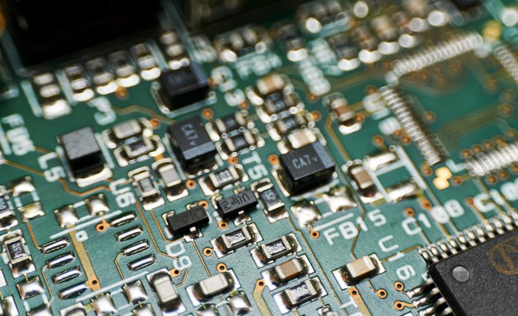 Почему AD623ARZ-R7 — лучший выбор для промышленного дизайна?